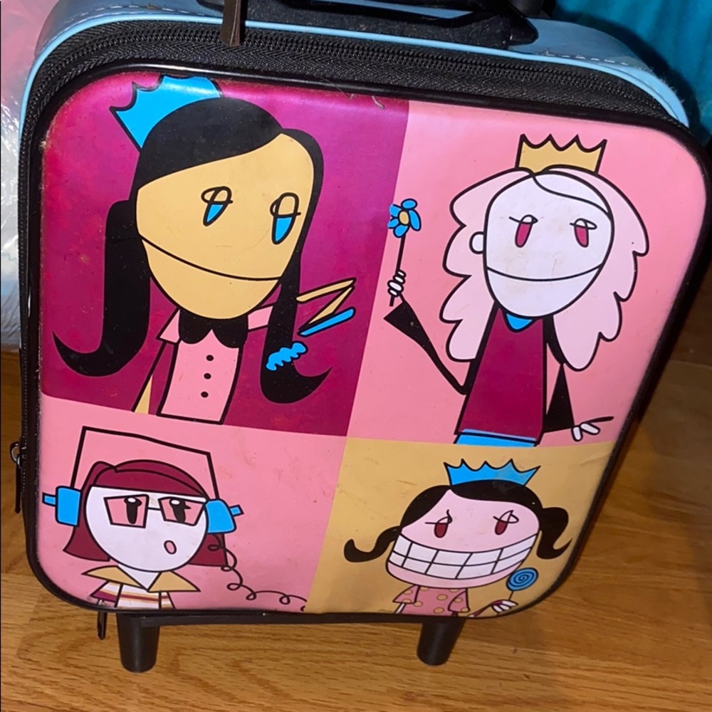 kids rolling suitcase